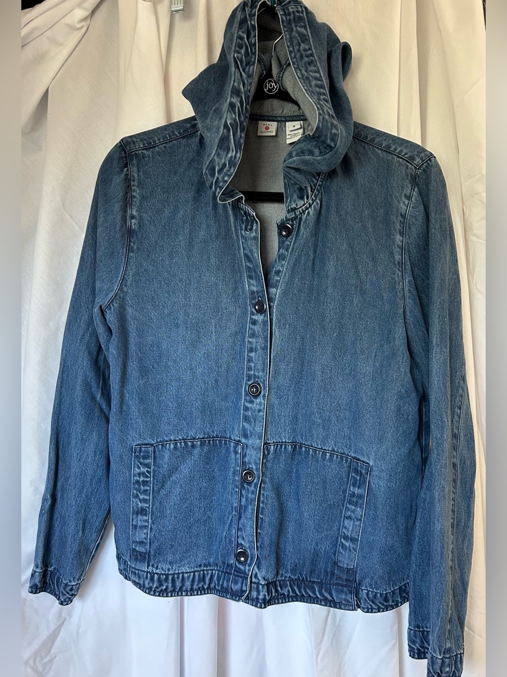 Saks Fifth Ave 100% Tencel Hooded Jacket with Front Pockets. Size 8